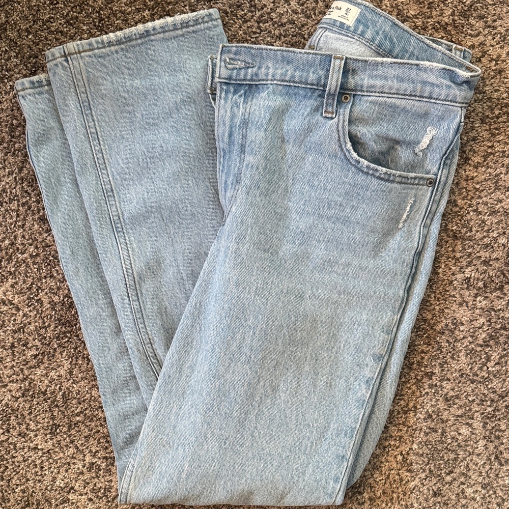 Classic Light Blue Women's Jeans